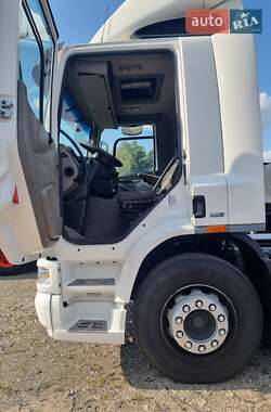 Тягач DAF CF 2009 в 