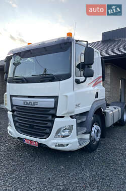 Тягач DAF CF 2015 в Луцке