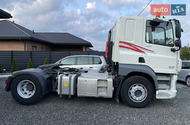 Тягач DAF CF 2015 в 