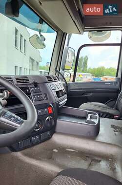 Тягач DAF CF 2016 в 