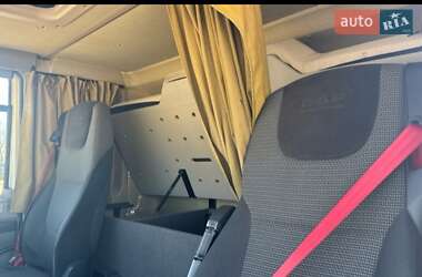 Грузовой фургон DAF CF 2013 в 