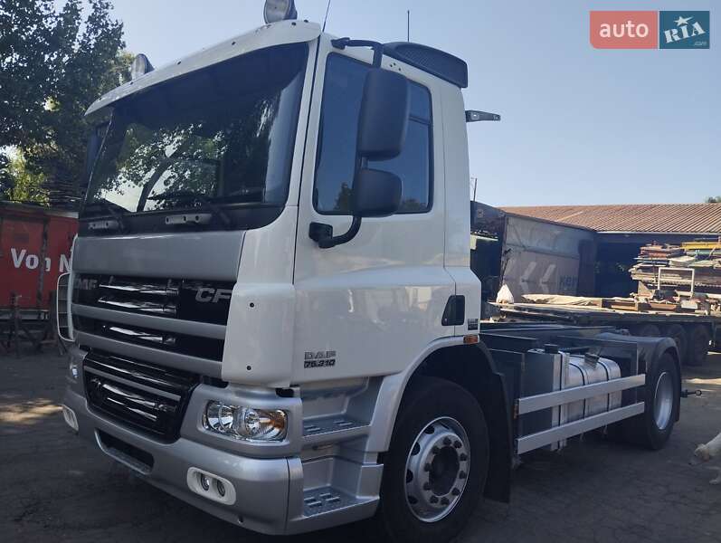 Тягач DAF CF 2008 в Запорожье