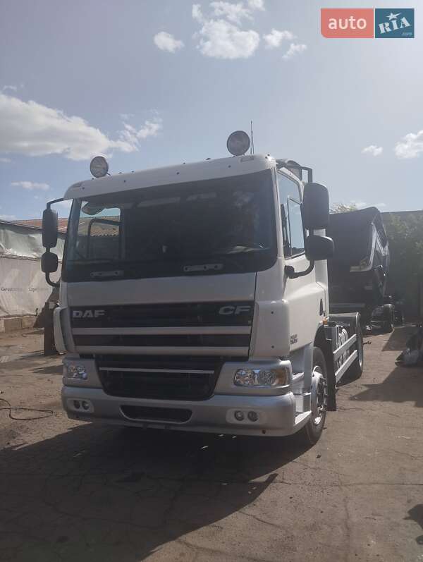 Тягач DAF CF 2008 в Запорожье