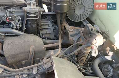Грузовой фургон DAF CF 2001 в 