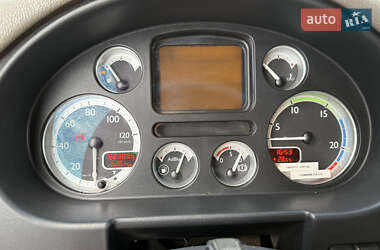 Тягач DAF CF 2013 в 