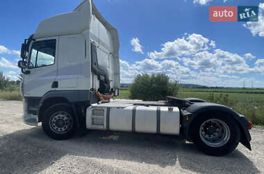 Тягач DAF CF 2016 в 