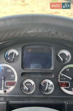 Тягач DAF CF 2009 в 