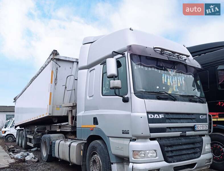 Тягач DAF CF 2003 в 