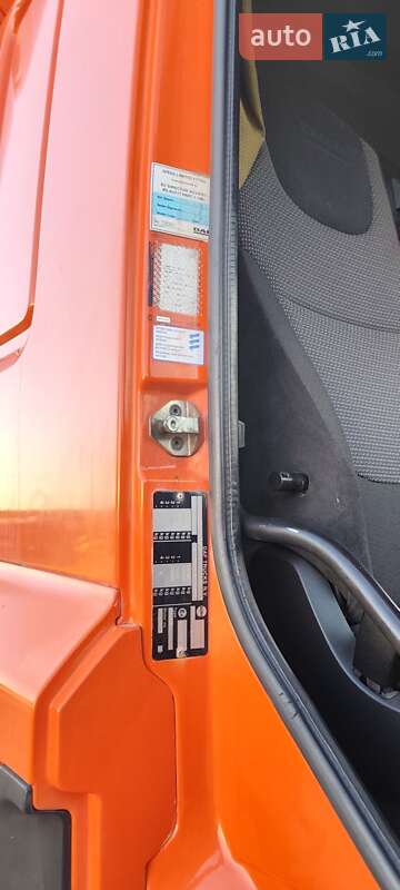 Тягач DAF CF 2013 в Умані