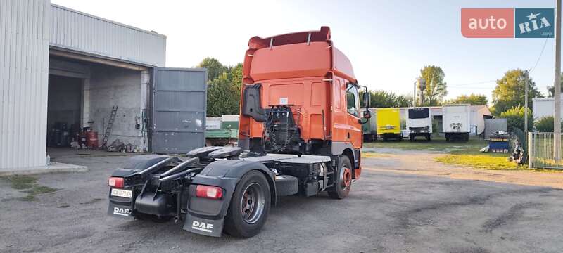 Тягач DAF CF 2013 в Умані