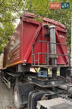 Тягач DAF CF 2007 в Борщеве