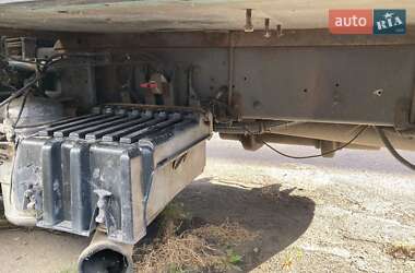 Грузовой фургон DAF CF 2002 в 