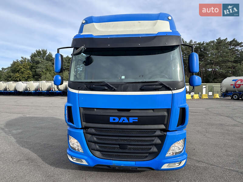 Тягач DAF CF 2014 в Львові
