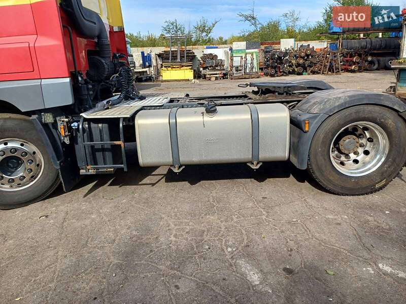 Тягач DAF CF 2015 в Запорожье