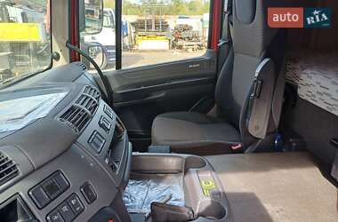 Тягач DAF CF 2015 в 