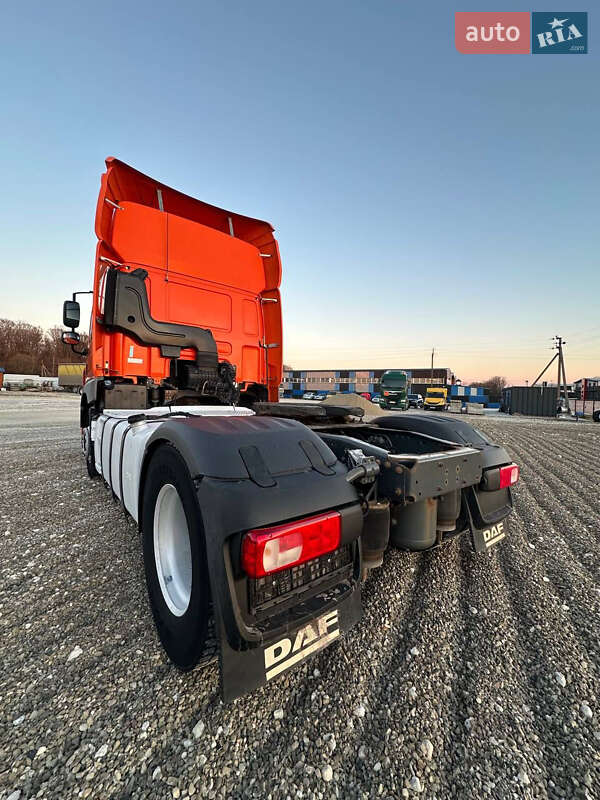 Тягач DAF CF 2015 в Жовкві