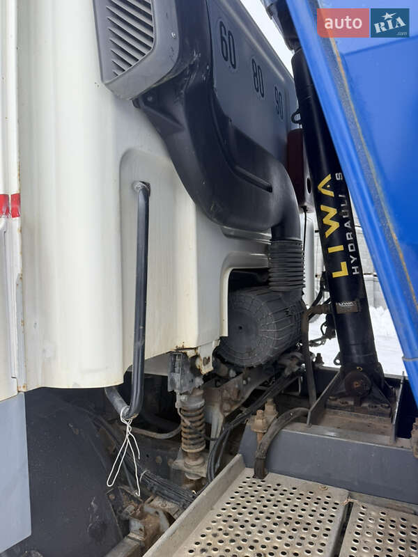 Самосвал DAF CF 2006 в Львове