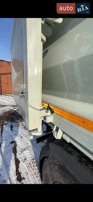 Самоскид DAF CF 2008 в Одесі