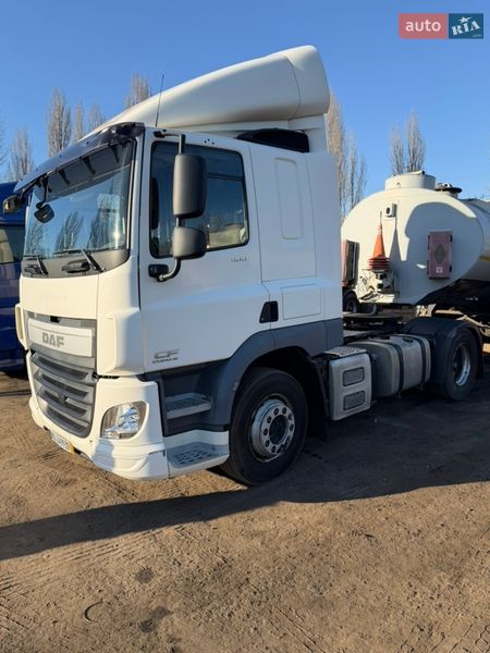 Тягач DAF CF 2013 в Киеве