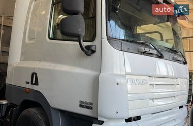 Тягач DAF CF 2007 в Жашкове