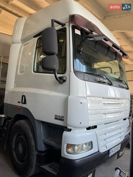 Тягач DAF CF 2007 в Жашкове