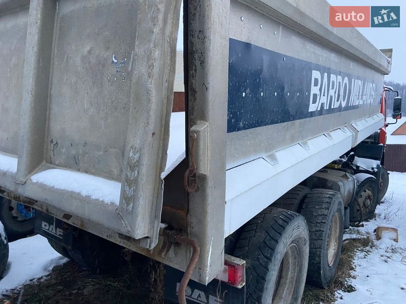 Самосвал DAF CF 2000 в Хусте