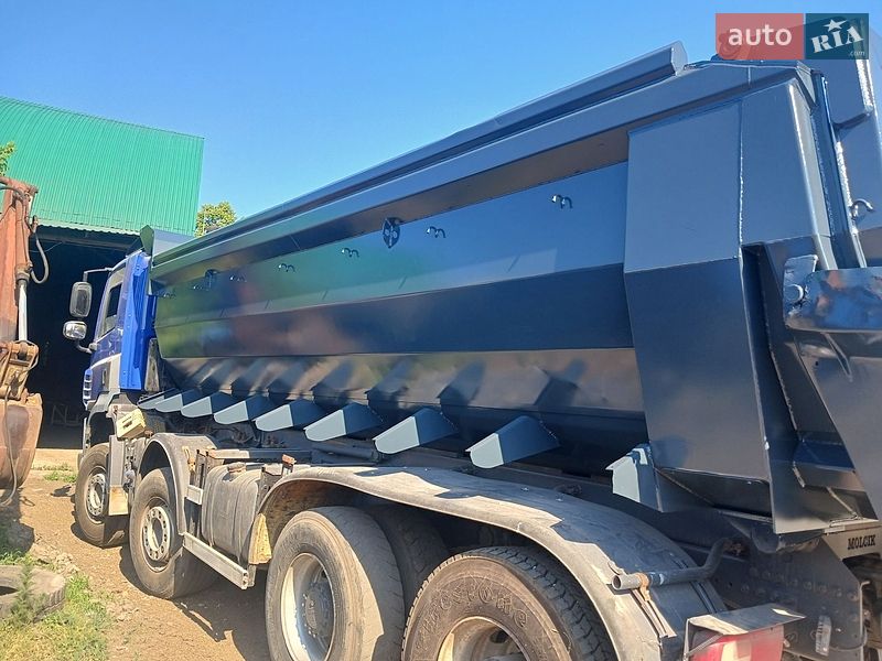 Самоскид DAF CF 2017 в Ромнах
