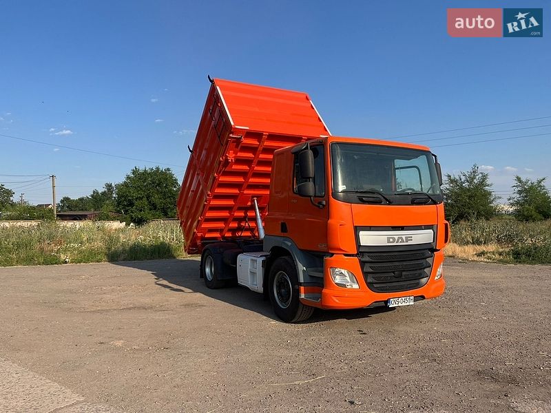 Зерновоз DAF CF 2015 в Кривому Розі