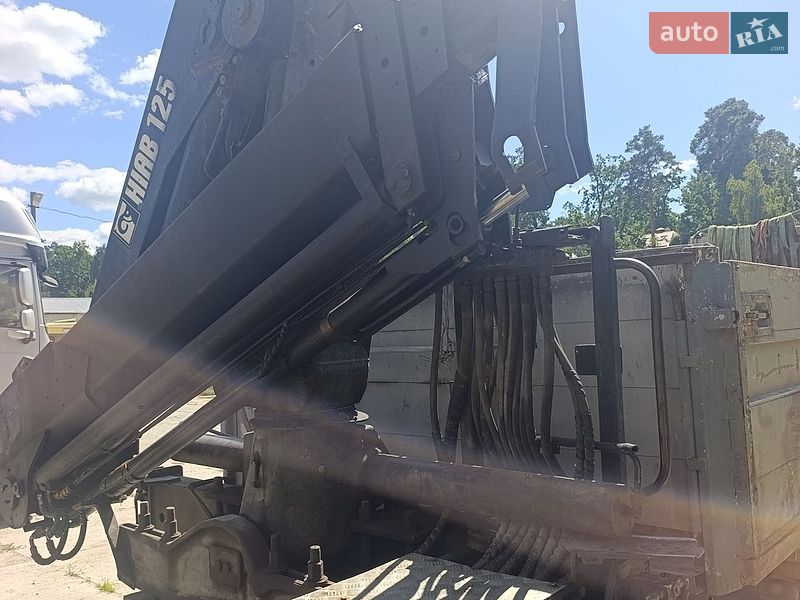 Кран-манипулятор DAF CF 2004 в Ирпене