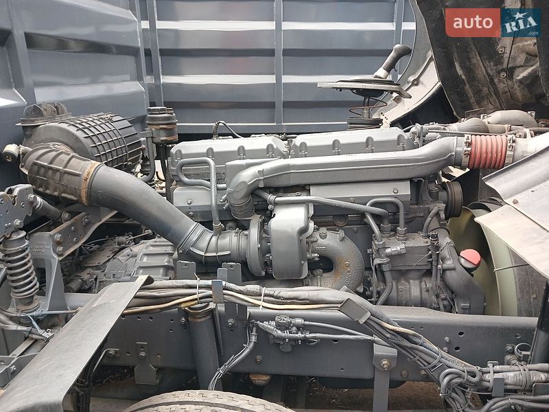 Самоскид DAF CF 2004 в Кривому Розі