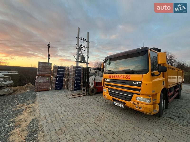Кран-маніпулятор DAF CF 2010 в Мукачевому