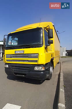 Грузовой фургон DAF FA 2003 в Чернигове