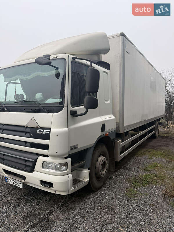 Грузовой фургон DAF FA 2015 в Шепетовке