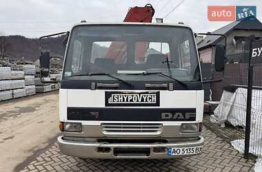 Кран-манипулятор DAF FA 2006 в Сваляве