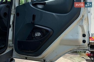 Грузовой фургон DAF FA 2003 в Киеве