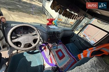 Грузовой фургон DAF FA 2003 в Киеве