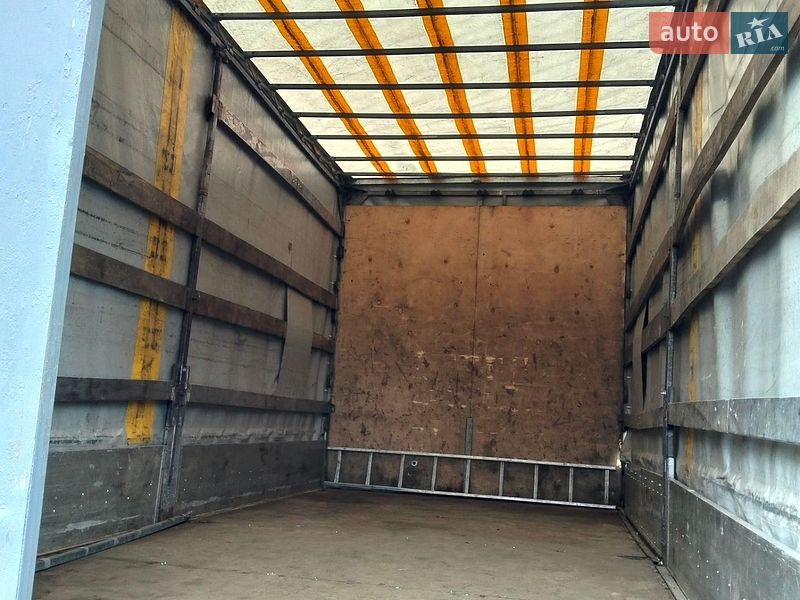 Тентованый DAF FA 2006 в Гнивани