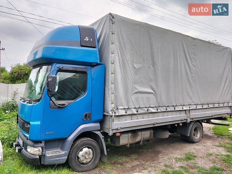 Тентованый DAF FA 2006 в Гнивани