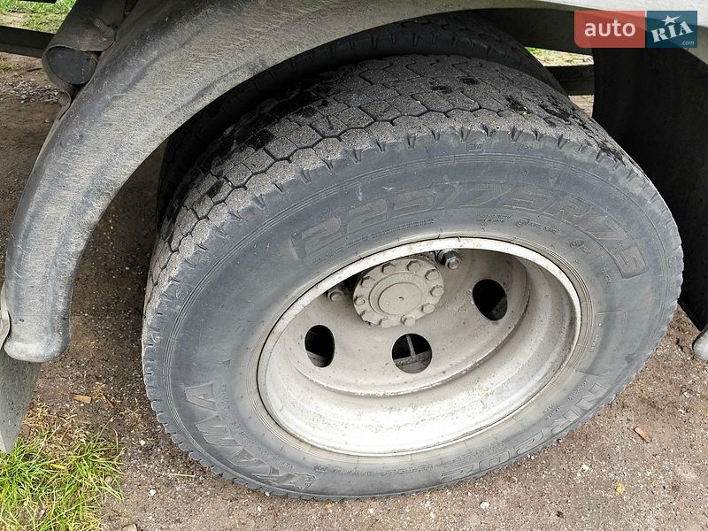 Тентованый DAF FA 2006 в Гнивани