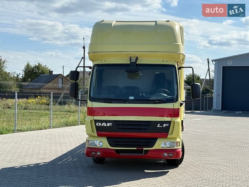 Евакуатор DAF FA 2007 в Нововолинську