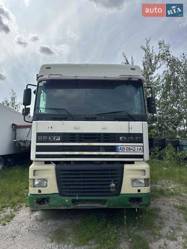 Самосвал DAF FT 95 2001 в Виннице