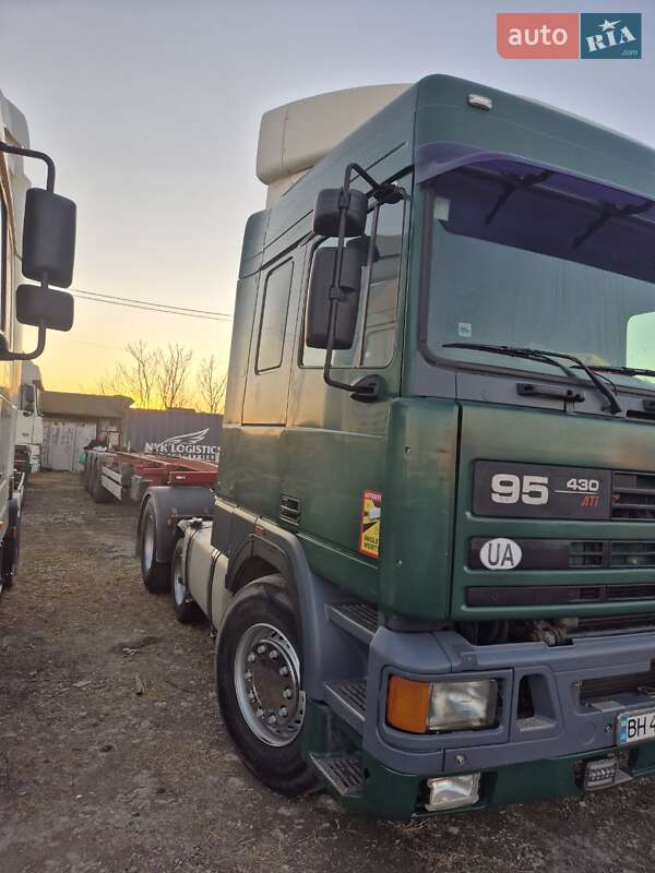 Тягач DAF FT 95 1996 в Одесі