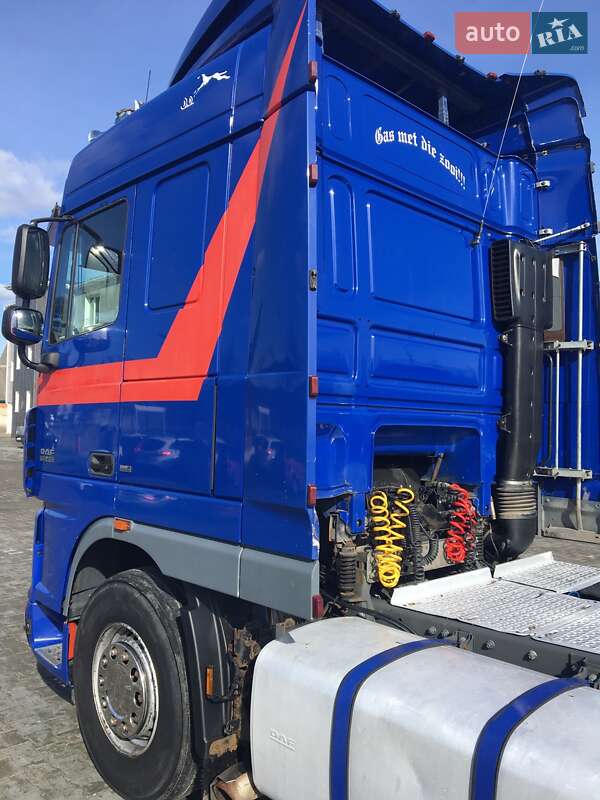 Тягач DAF FT 2007 в Хусті