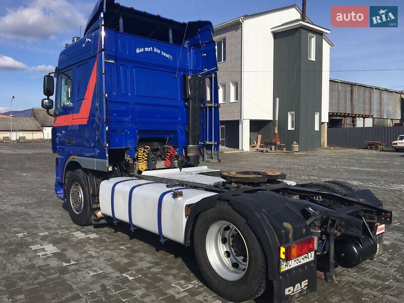 Тягач DAF FT 2007 в Хусте