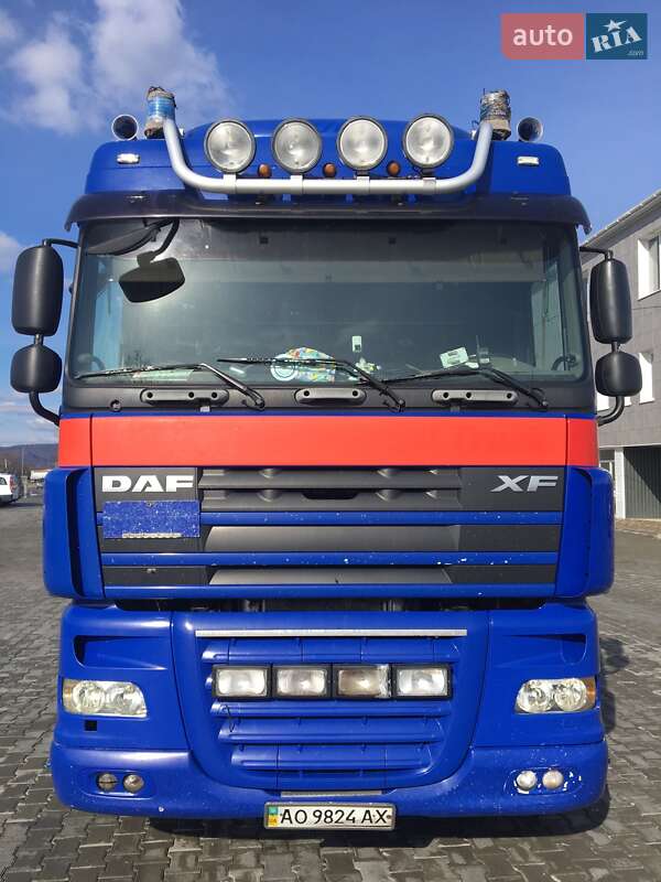 Тягач DAF FT 2007 в Хусті