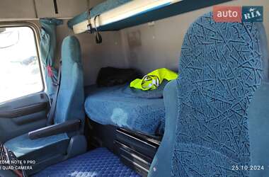 Самосвал DAF FT 2004 в 