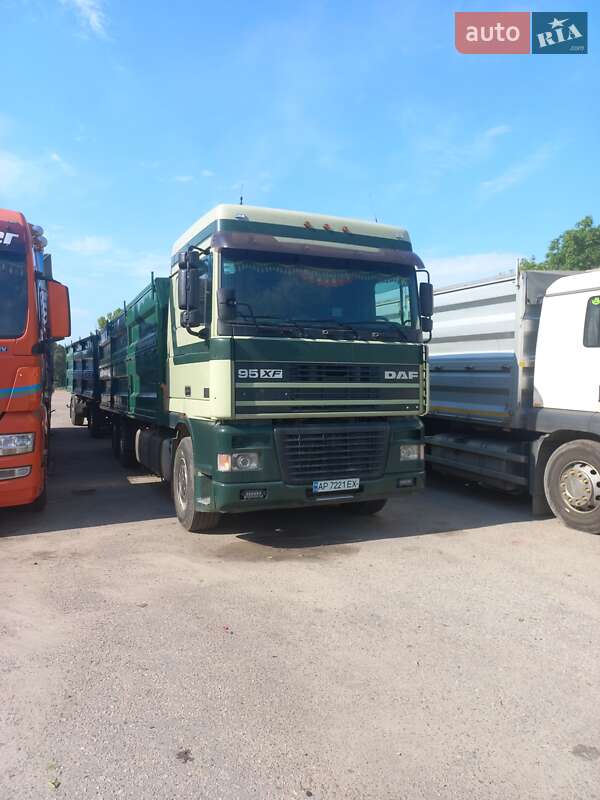 Зерновоз DAF FT 2000 в Запоріжжі