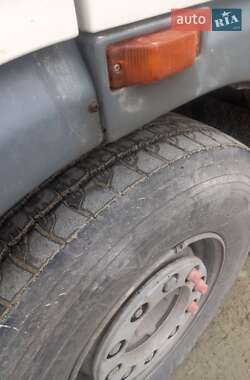 Тягач DAF FT 2004 в 