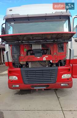 Тягач DAF FT 2005 в Городке