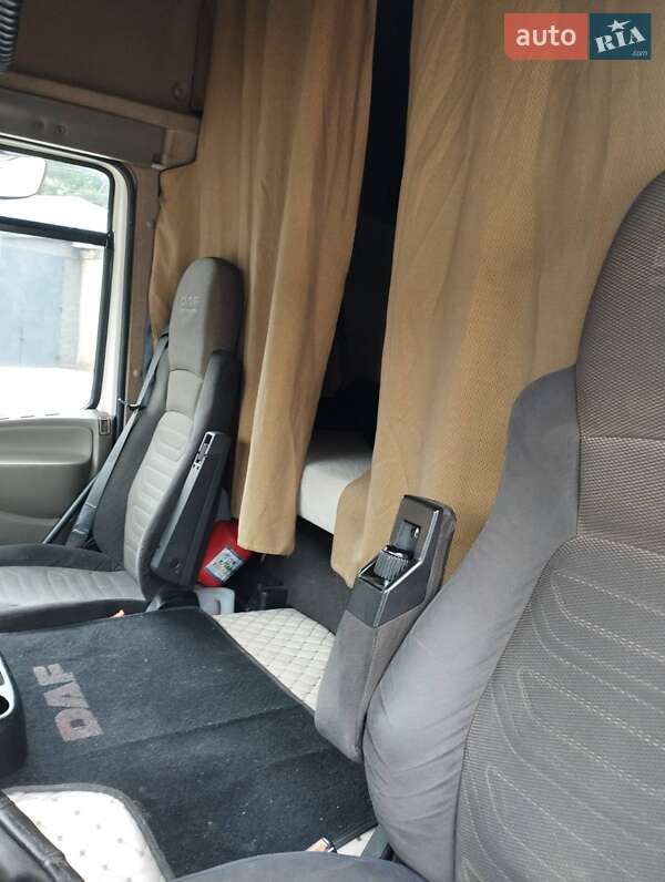 Тягач DAF FT 2012 в Чернигове